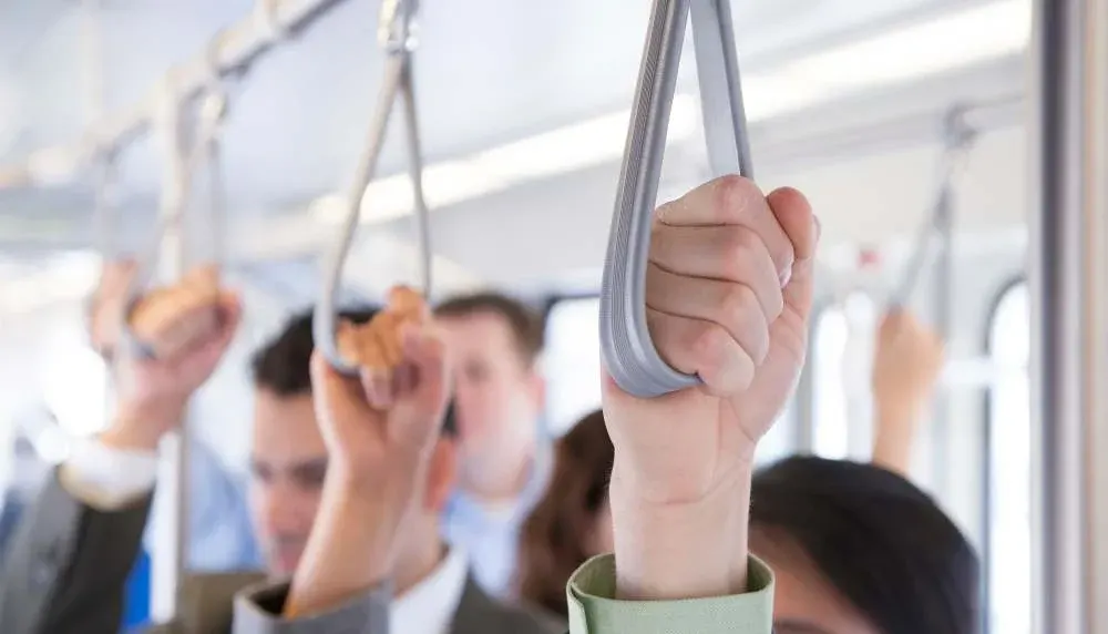 Quem mora perto da empresa tem direito ao vale-transporte?