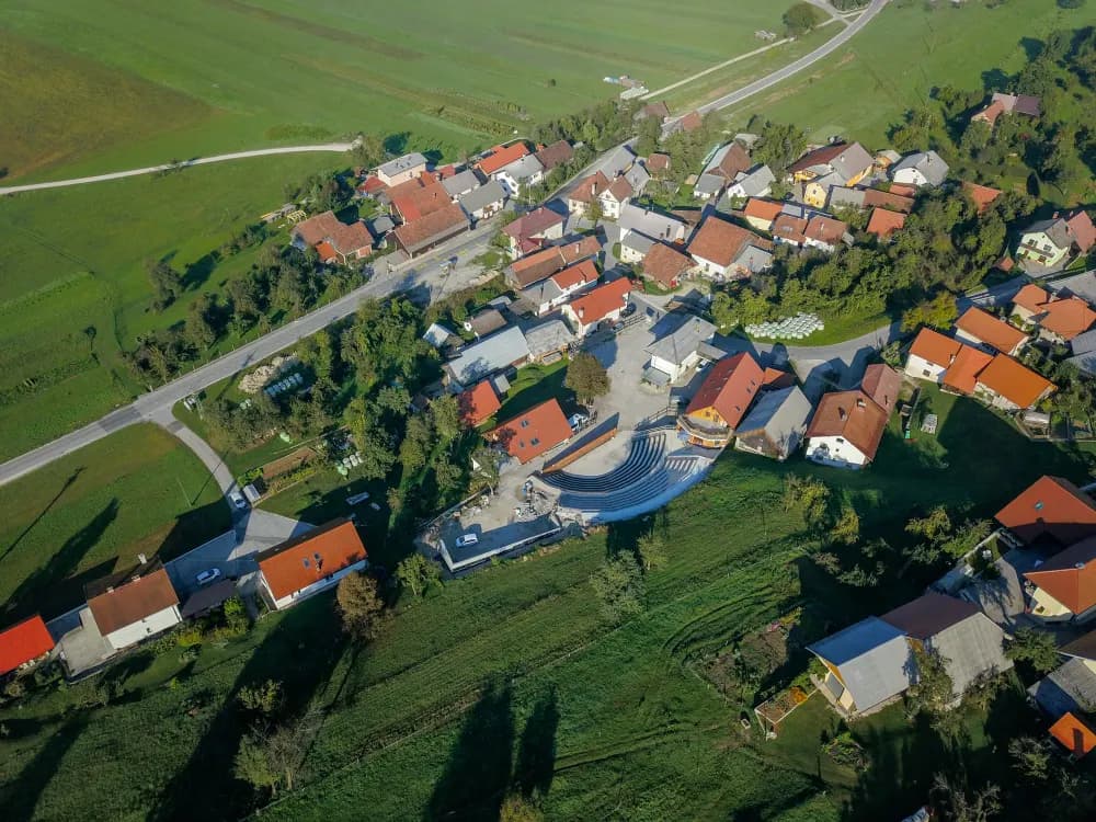 Venda de imóvel rural em condomínio: como funciona?
