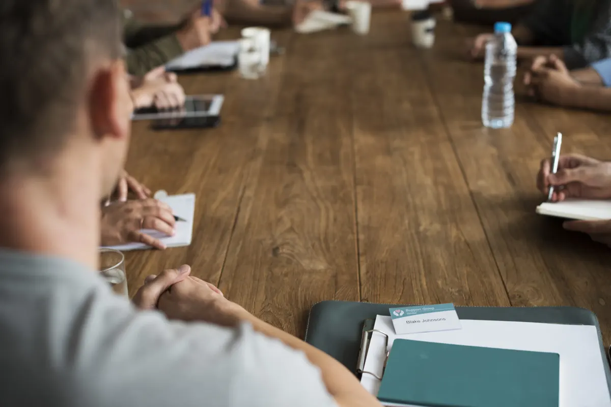 Acordo coletivo x Convenção coletiva: Entenda as diferenças e como impactam seus direitos