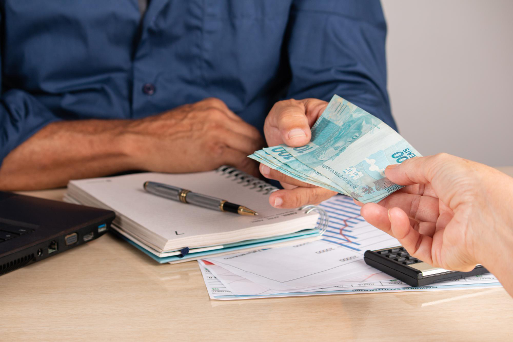 Salário Por Fora Quais São As Consequências Para O Empresário Advogado Trabalhista 0161